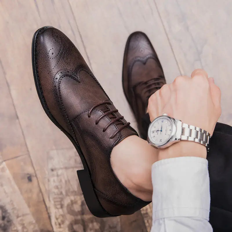Business dress shoes with pointed toes Beyond Trends Hub