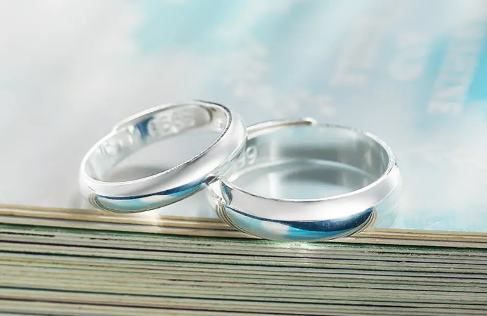 Glossy Ring Simple Men’s Silver Ring