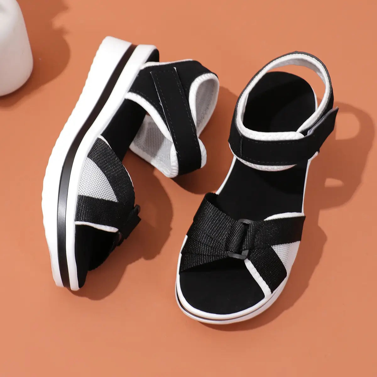 Summer Mesh Cross-strap Sandals With Velcro-design Thick Sole Flats Beach Shoes Women