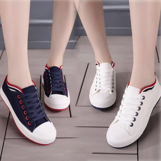 Casual canvas shoes