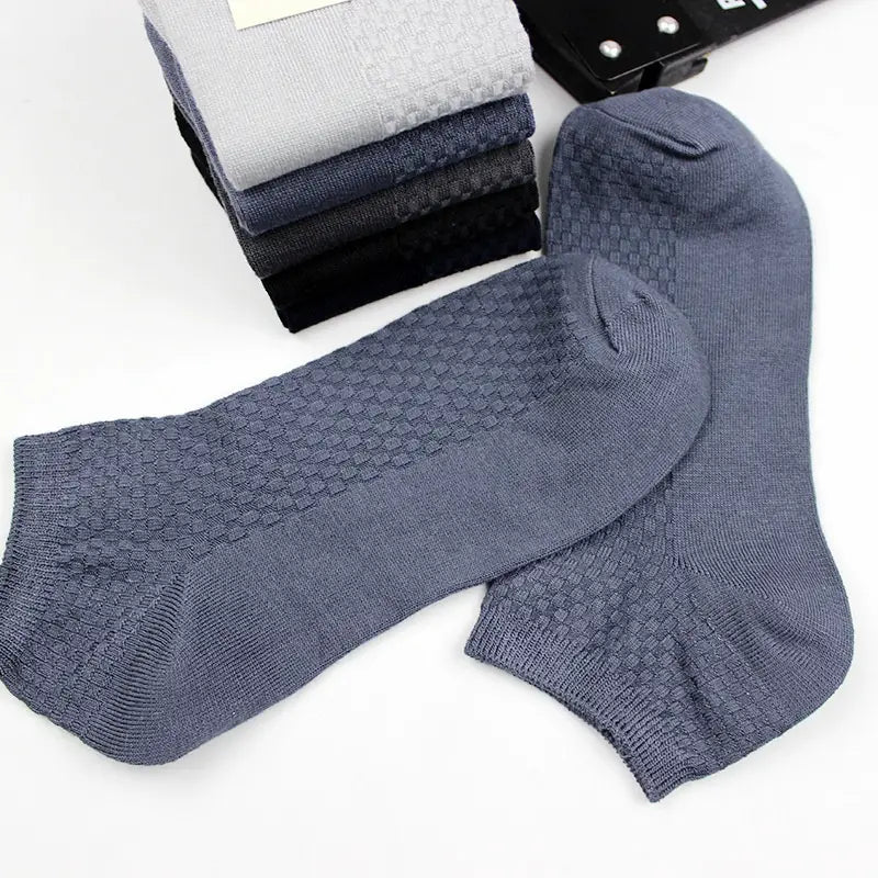 Bamboo Fiber Casual Men’s Low Cut Short Four Seasons Socks