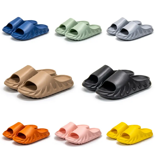 Couple Sandals And Slippers Women’s Non-Slip Stepping On Shit Thick-Soled Men’s Slippers