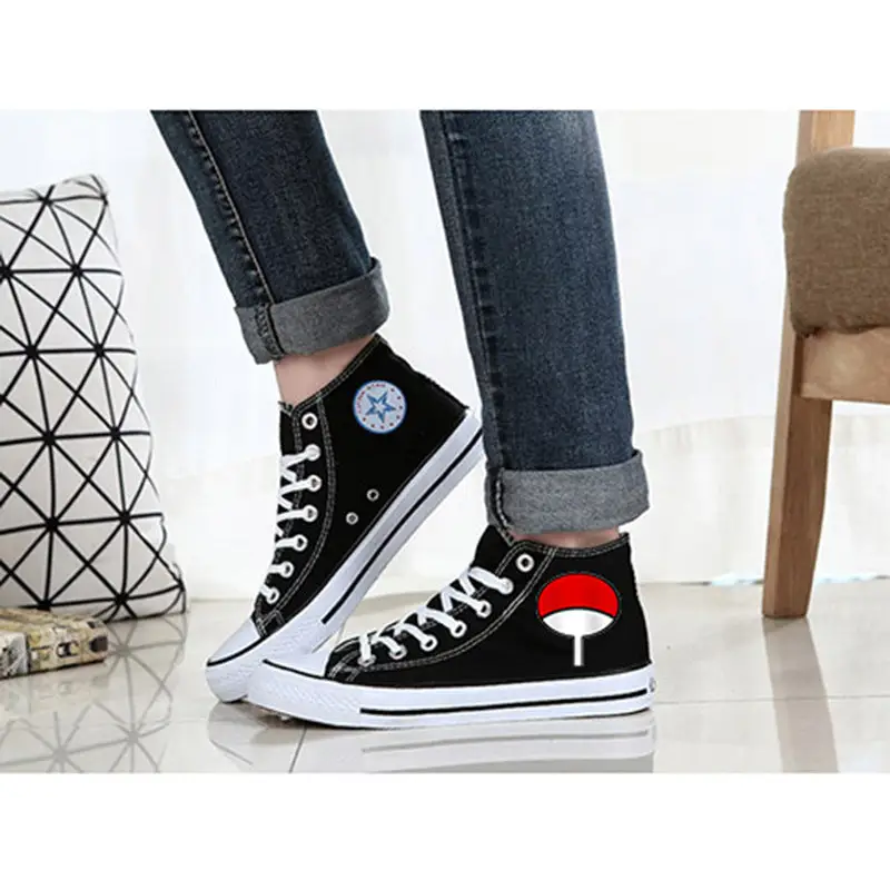 Customized canvas shoes