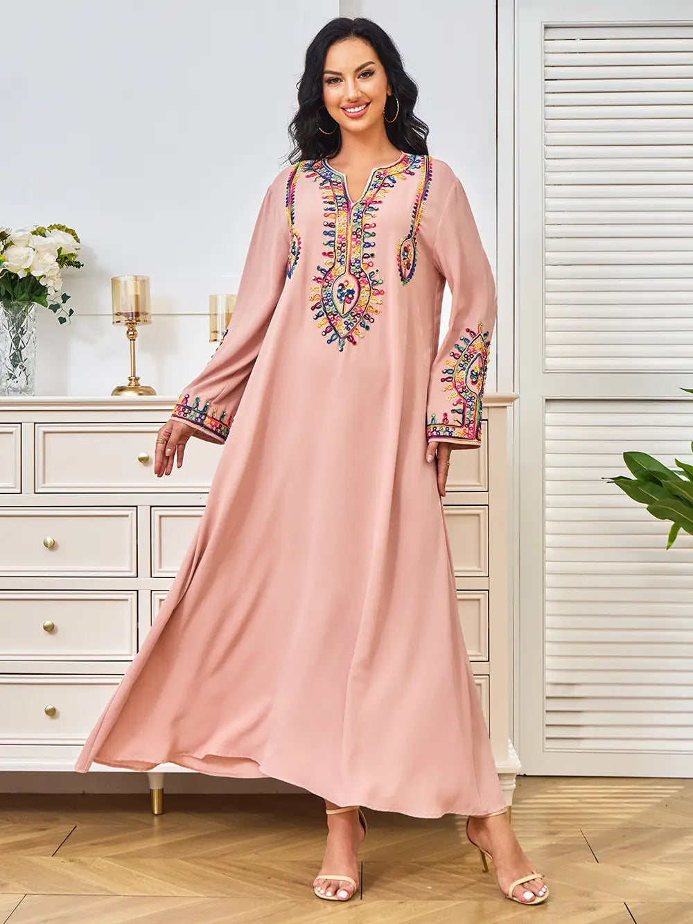 New Female Dress New Embroidery Dress