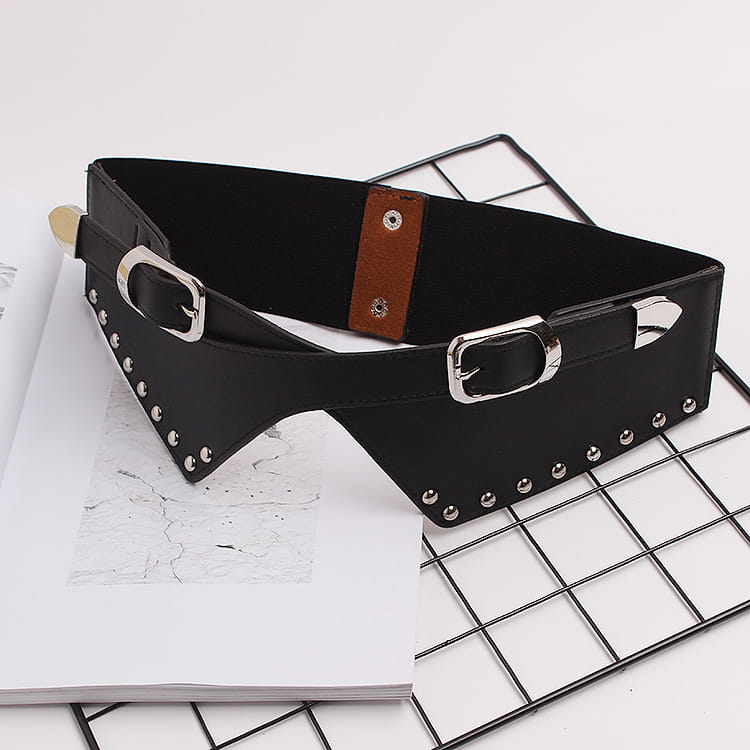 Black studded waist belt perfect for women’s skirts and decorative dresses.