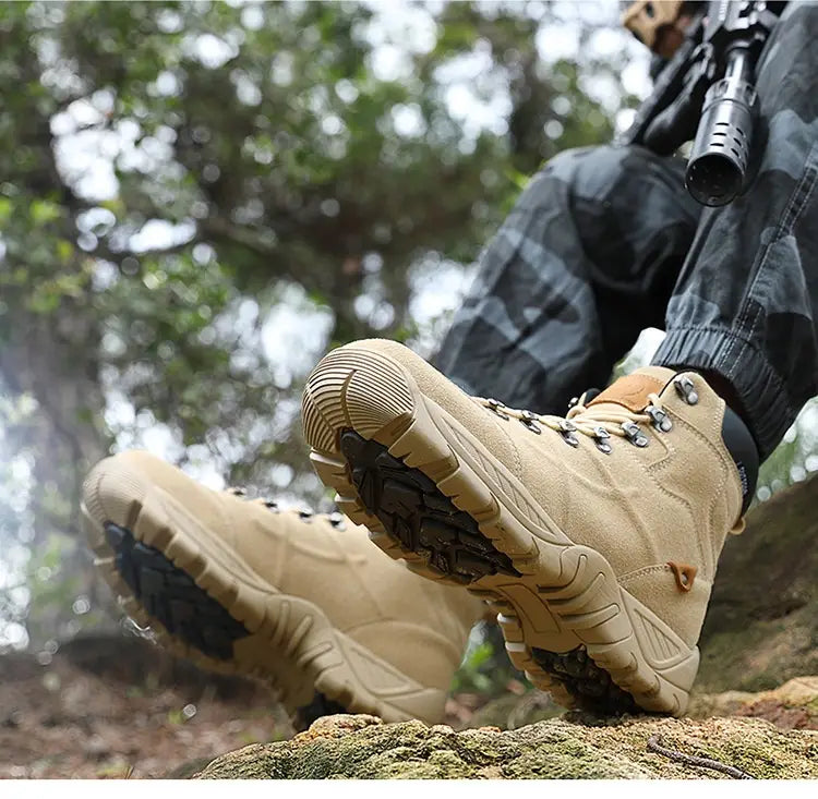 Men’s Middle High Top Autumn And Winter Mountaineering Plus Size Hiking Boots