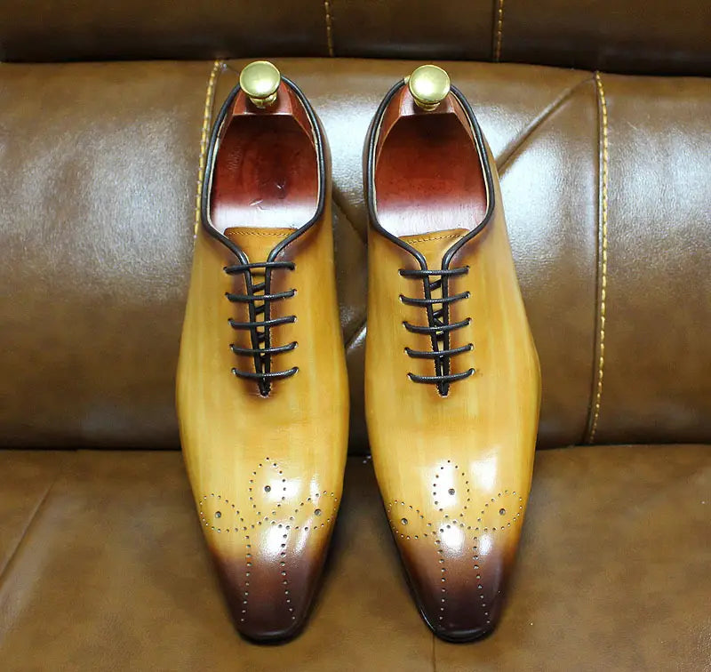 Business formal wear classic men’s shoes