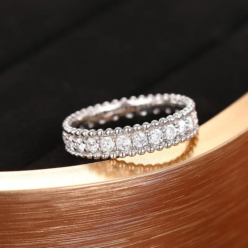 Full Diamond Geometric Ring Female Shiny Ornament