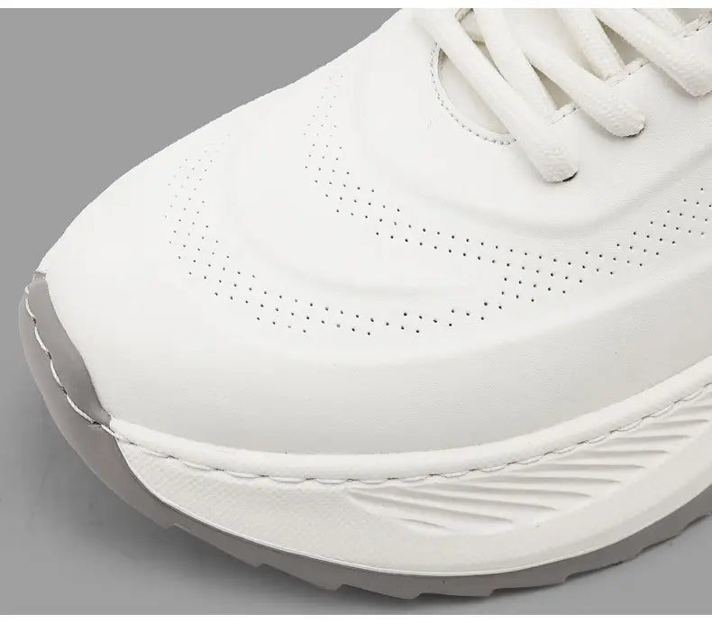 Men’s Thick-soled Sports Shoes Casual Breathable Sneakers Lace-up Dad Shoes Boy