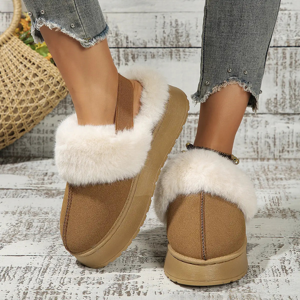 Winter Plush Home Slippers With Back-heeled Elastic Band Design Fashion Round Toe Flat Garden Shoes Warm Floor Slipper