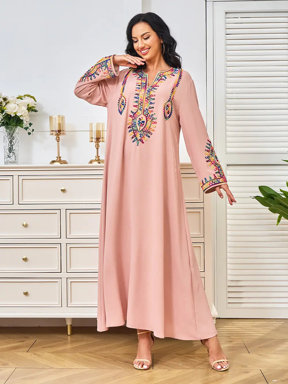 New Female Dress New Embroidery Dress