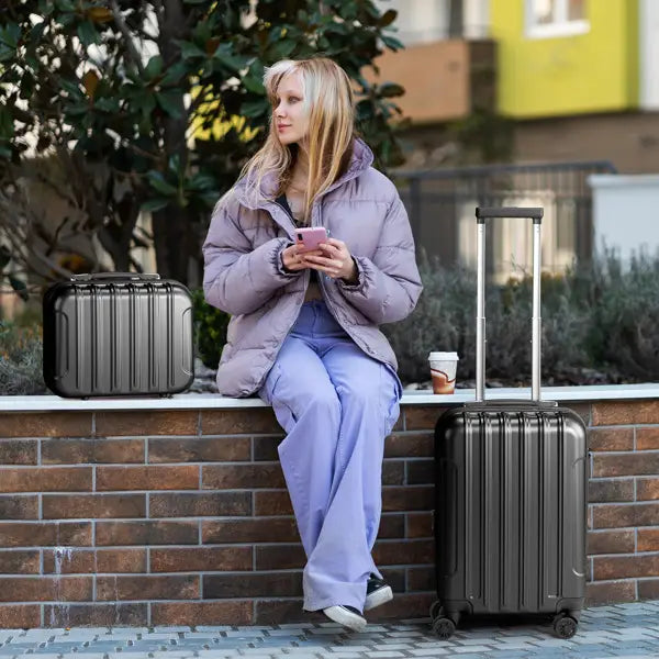 FCH Vertical Pattern 2-Piece Set 20 Inch Expandable With 14 Inch Suitcase
