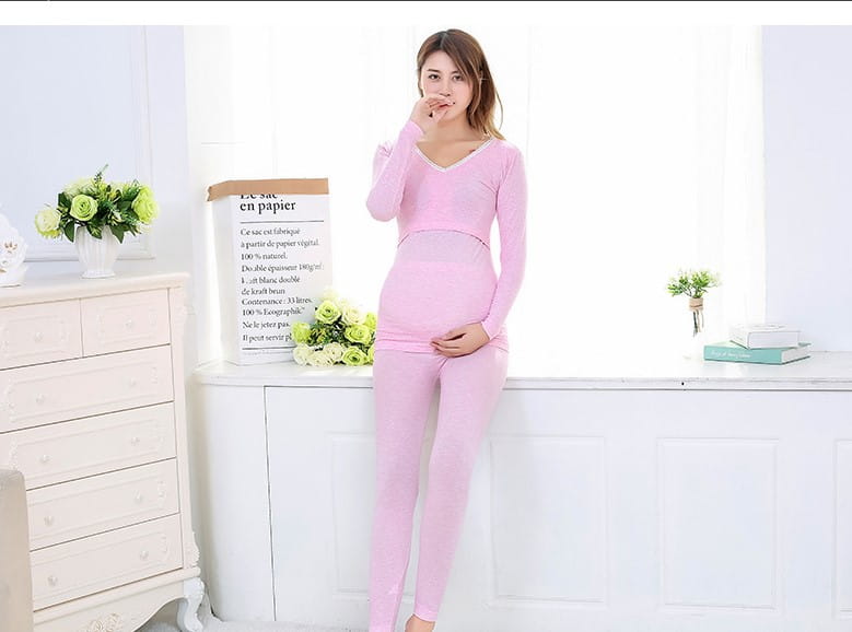 Autumn clothes for pregnant women