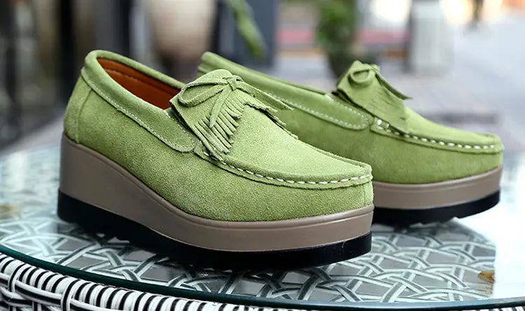 New Tassel Bow Design Shoes For Woman Fashion Thick Bottom Wedges Shoes Casual Slip On Solid Color Flats