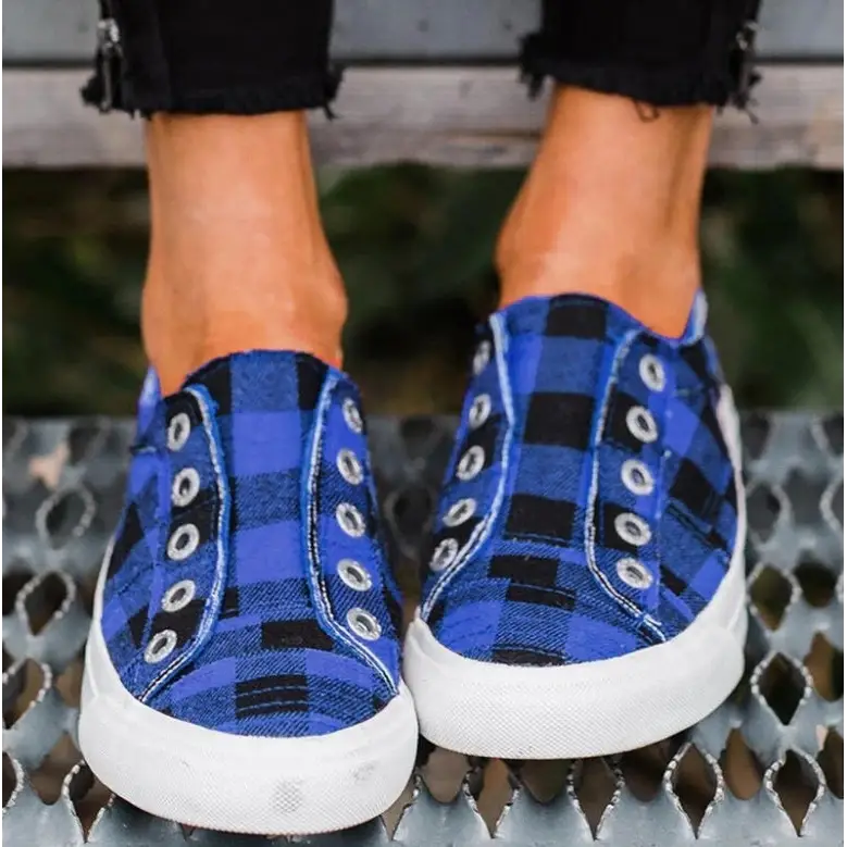 Flat women’s canvas shoes