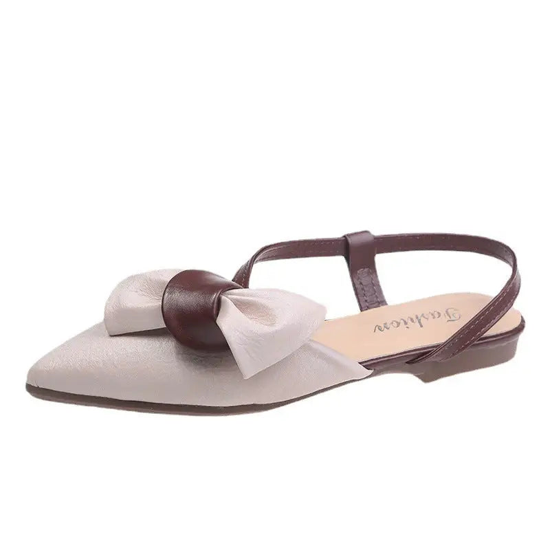 Girls Wear Flat Sandals Outside Their Hearts - Beyond Trends Hub 