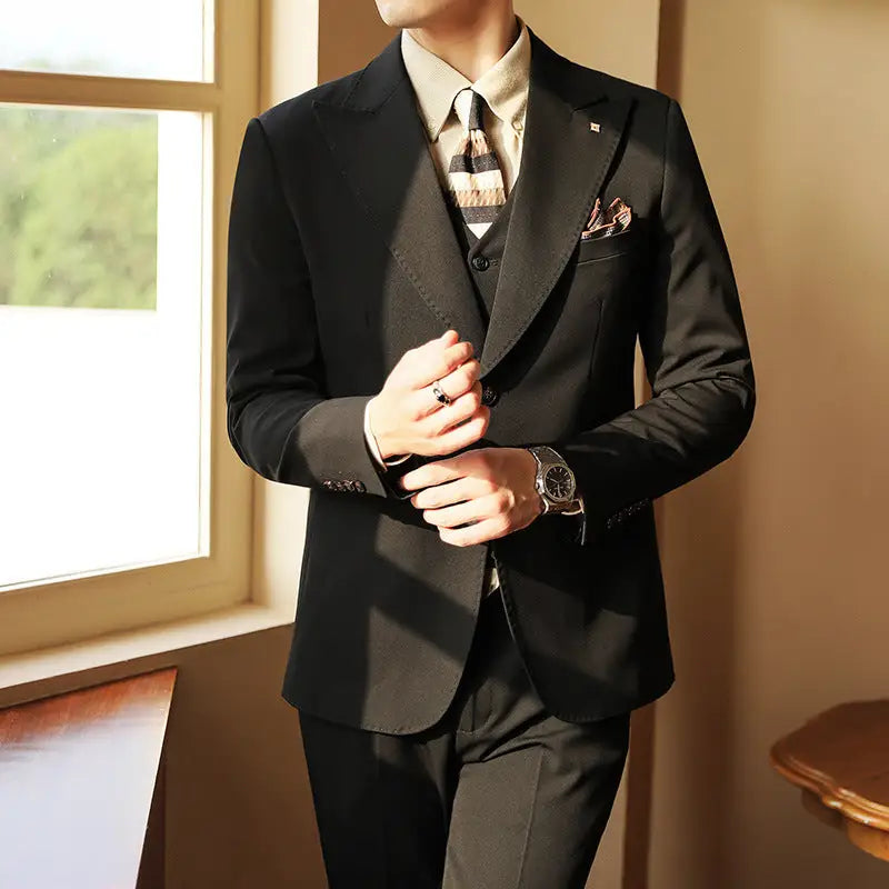 High-end Wedding Bridegroom Suit Suit Closure Collar Suit Three-piece Suit Men Caramel Beyond Trends Hub
