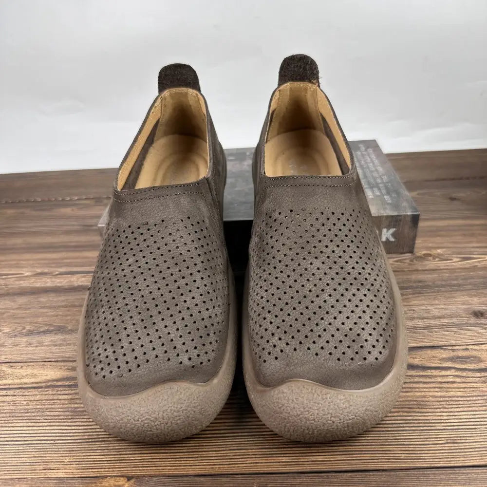 Hollow Out Leather Men's Shoes Breathable Soft Bottom Casual Shoes Beyond Trends Hub