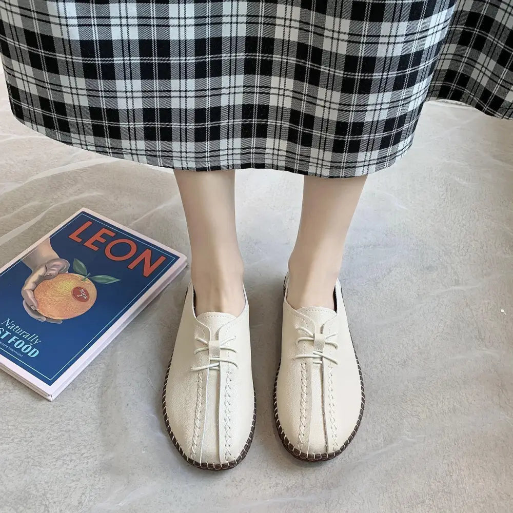 Ladies Casual Shoes For Comfortable Outer Wear