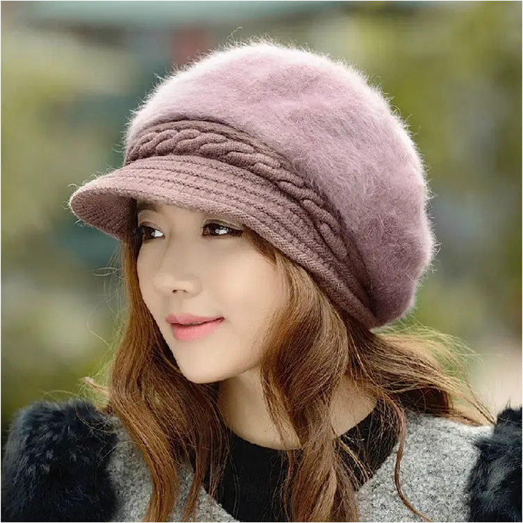 Ladies winter knitted beret - Light purple