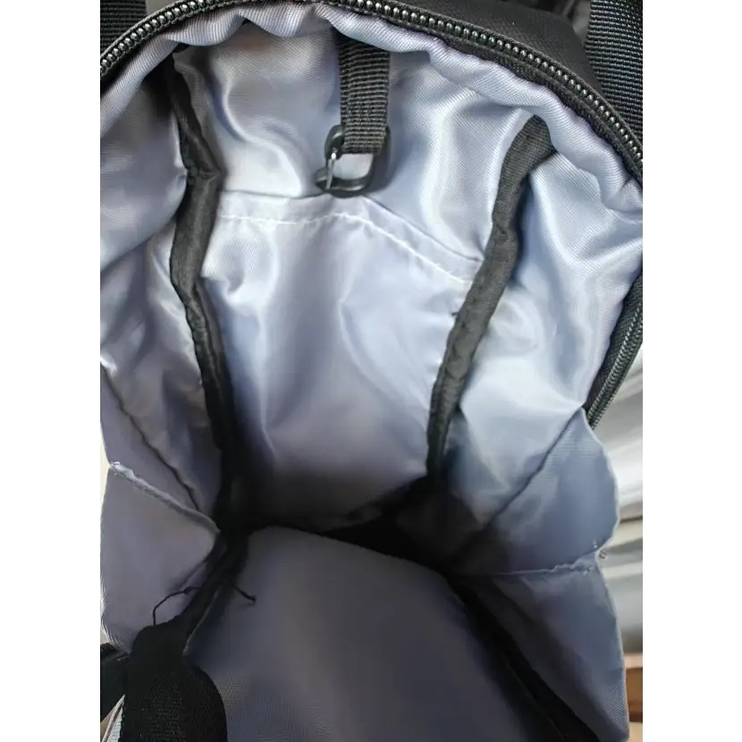 Large Capacity Magnetic Suction Portable And Versatile Fitness Kettle Pannier Bag - Black / Below 20L