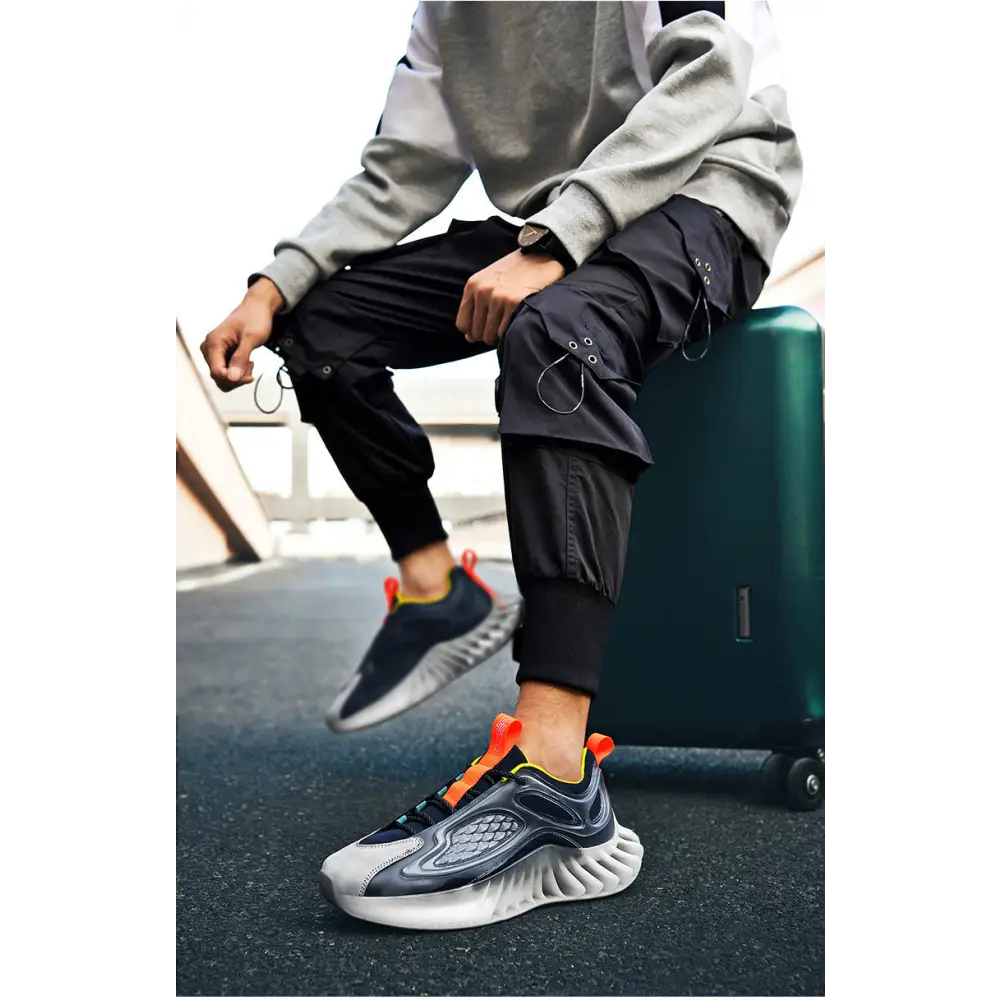 Large Size Blade Men's Shoes Student Low-top Running Sports Shoes Beyond Trends Hub