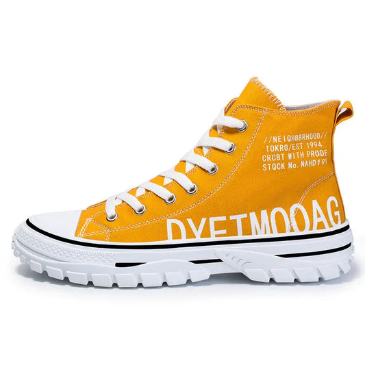 Men’s casual canvas shoes