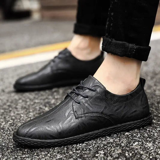 Men's casual leather shoes men's wild Peas Beyond Trends Hub