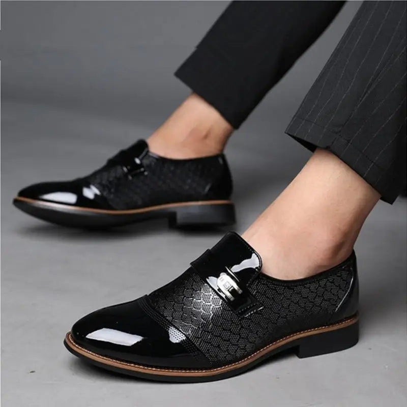 Men's leather shoes men's casual shoes Beyond Trends Hub