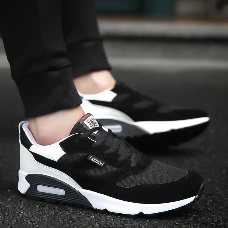 Men's thick-soled cushioned running shoes Beyond Trends Hub