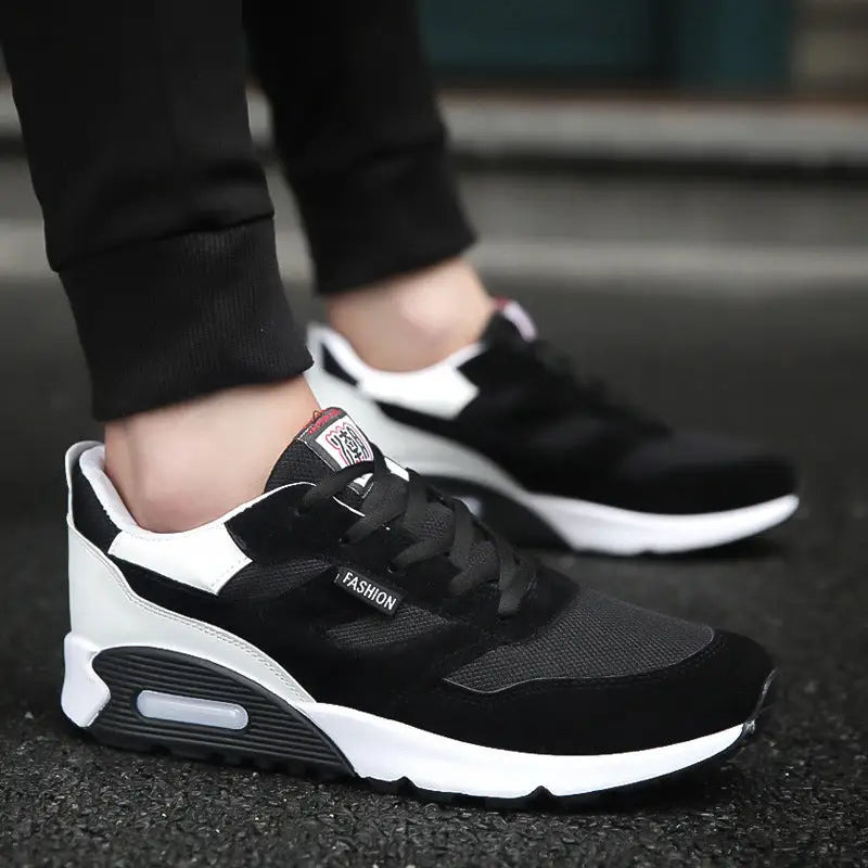 Men's thick-soled cushioned running shoes Beyond Trends Hub