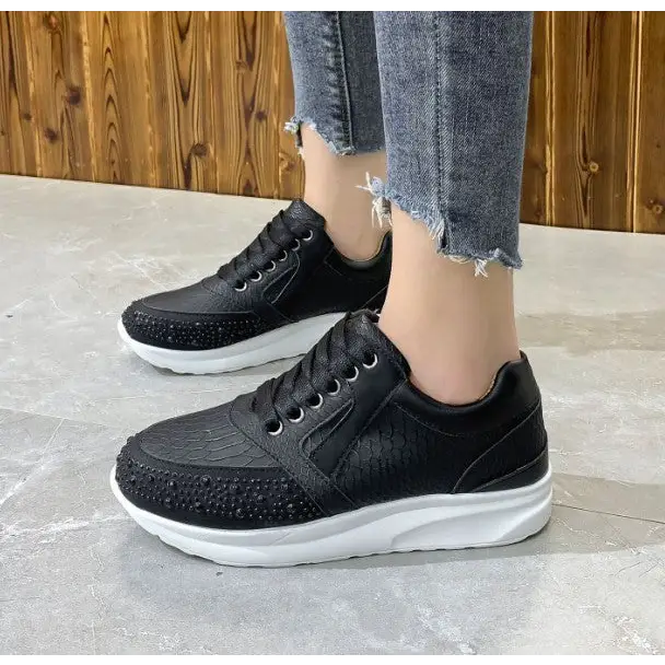 New Leisure Rhinestone Fashion Plus Size Women's Sports Running Shoes Beyond Trends Hub