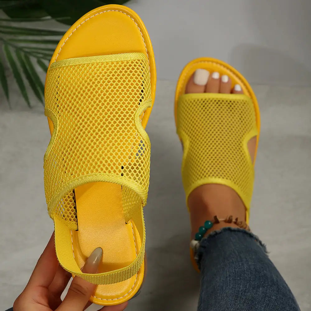 New Mesh Sandals Summer Casual Breathable Flat Shoes For Women Men Beach Shoes - Beyond Trends Hub 