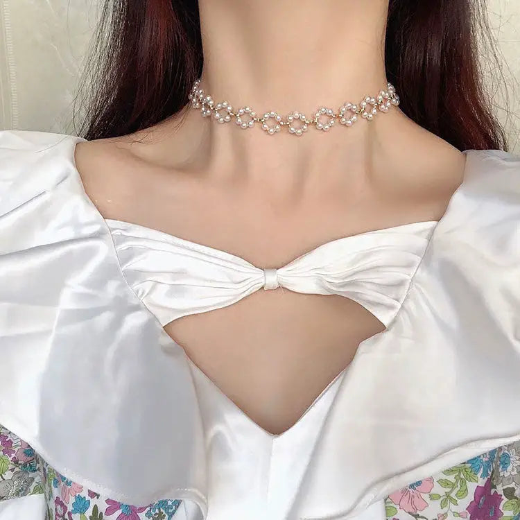 New Niche Design Pearl Necklace Women"s Fashion Cool Wind Beyond Trends Hub