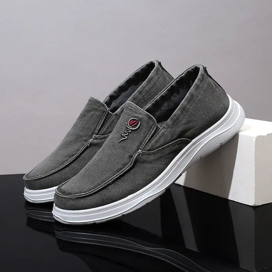 Old Beijing Cloth Shoes Men’s Plus Size Canvas