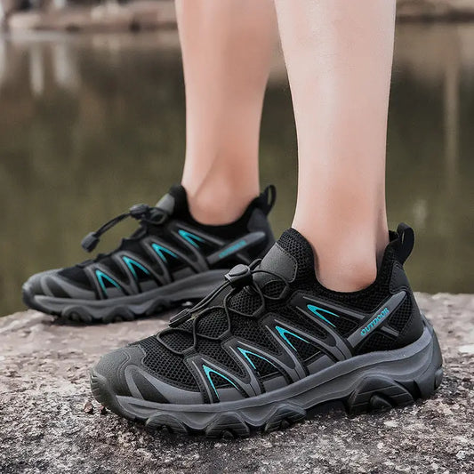 Outdoor Travel Low-top Hiking Leisure Men’s Shoes