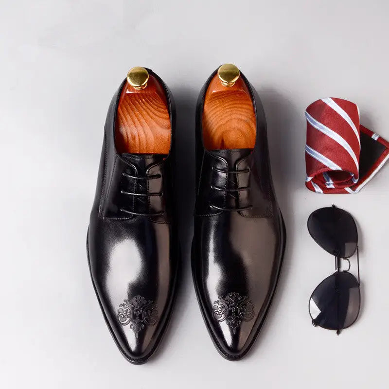 Pointed carved leather shoes Beyond Trends Hub