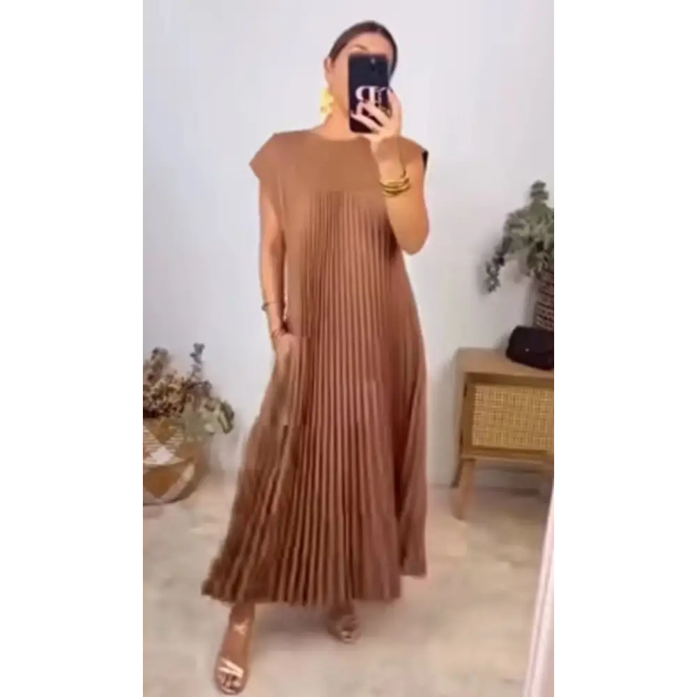 Short Sleeve Pleated Long Dress Summer Round Neck Dress Women's Clothing Beyond Trends Hub