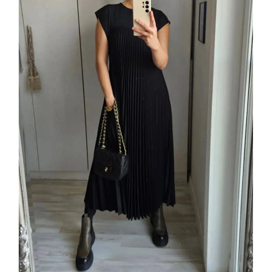 Short Sleeve Pleated Long Dress Summer Round Neck Dress Women's Clothing Beyond Trends Hub