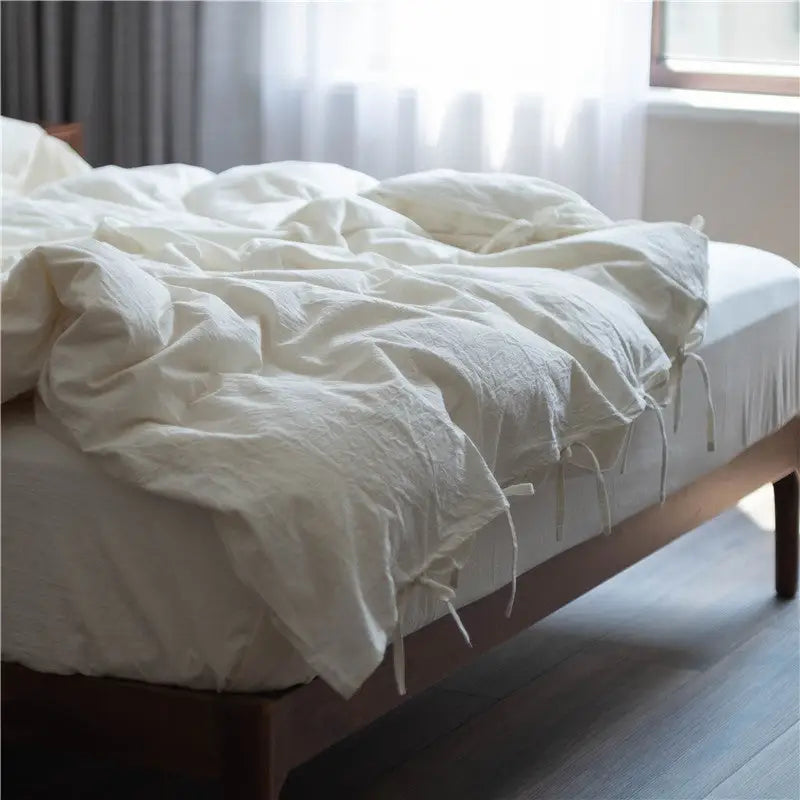 Simple White Four Piece Cotton Bed And Breakfast Style Hotel Bed Linen Three Piece Set Beyond Trends Hub