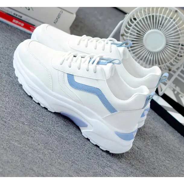 Sneakers Woman leisure shoes Beyond Trends Hub