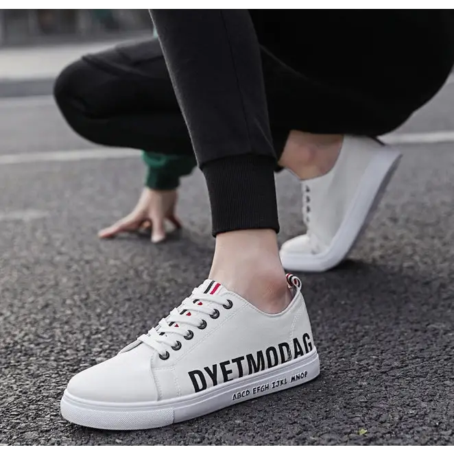 Spring canvas shoes for men