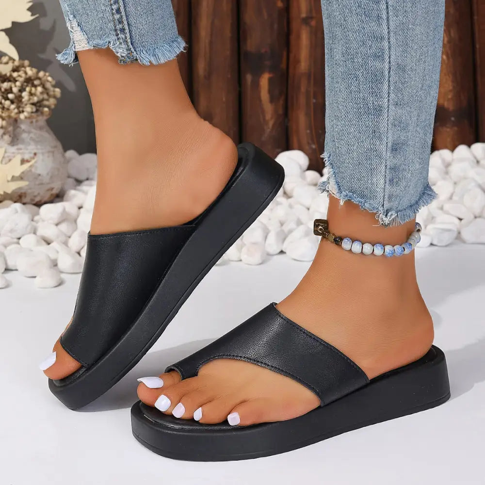 Thick-soled Clip Toe Flat Slippers Outdoor Summer Casual Solid Color Slides Shoes For Women Beyond Trends Hub