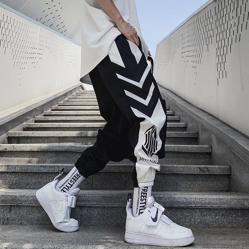Trendy Gradient Color Trousers Men - Black K05 / S