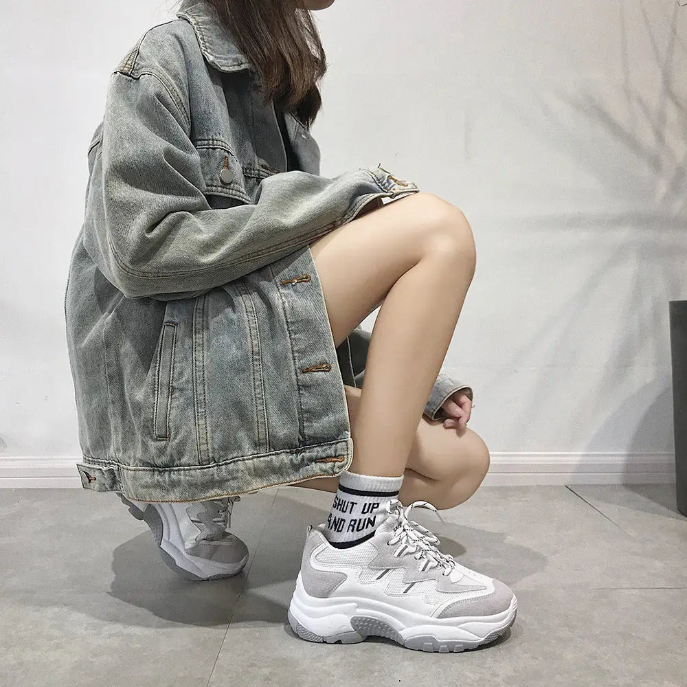Woman outdoor running shoes Beyond Trends Hub
