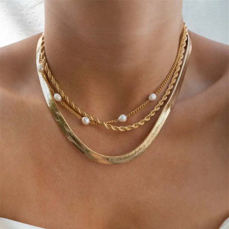 Women’s Simple Fashion Multi-layer Necklace