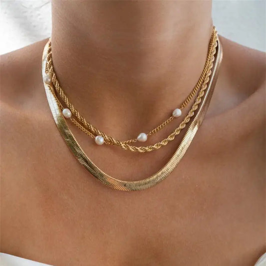 Women’s Simple Fashion Multi-layer Necklace