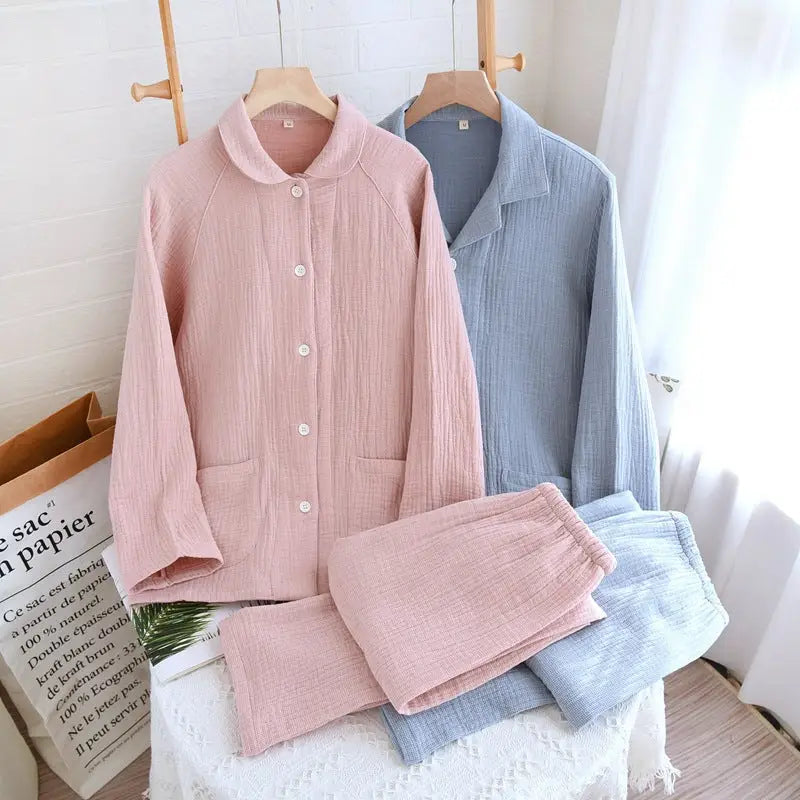 Women’s sleepwear made of pure cotton with four layers of gauze suitable for couples in spring autumn and winter. Men’s