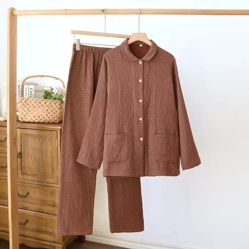 Women’s sleepwear made of pure cotton with four layers of gauze suitable for couples in spring autumn and winter. Men’s
