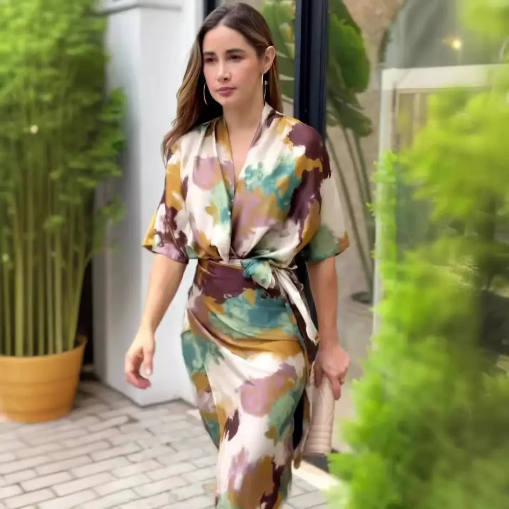 Women’s V-neck High Waist Slim Fit Fashion Printed Sheath Dress